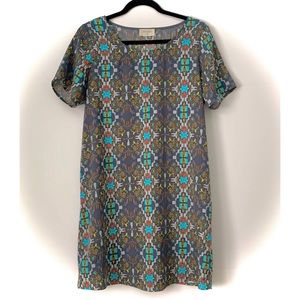 Everly Gray Pink Aqua Short Sleeved Shift Dress